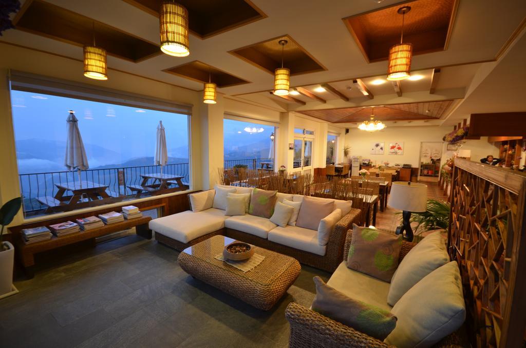 Cingjing Four Seasons B&B เหรินอ้าย ภายนอก รูปภาพ