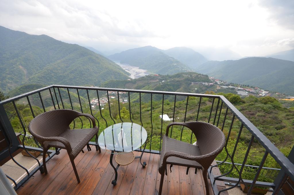 Cingjing Four Seasons B&B เหรินอ้าย ภายนอก รูปภาพ