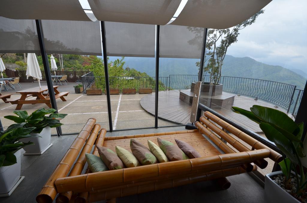 Cingjing Four Seasons B&B เหรินอ้าย ภายนอก รูปภาพ