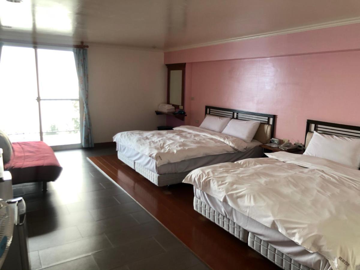 Cingjing Four Seasons B&B เหรินอ้าย ภายนอก รูปภาพ
